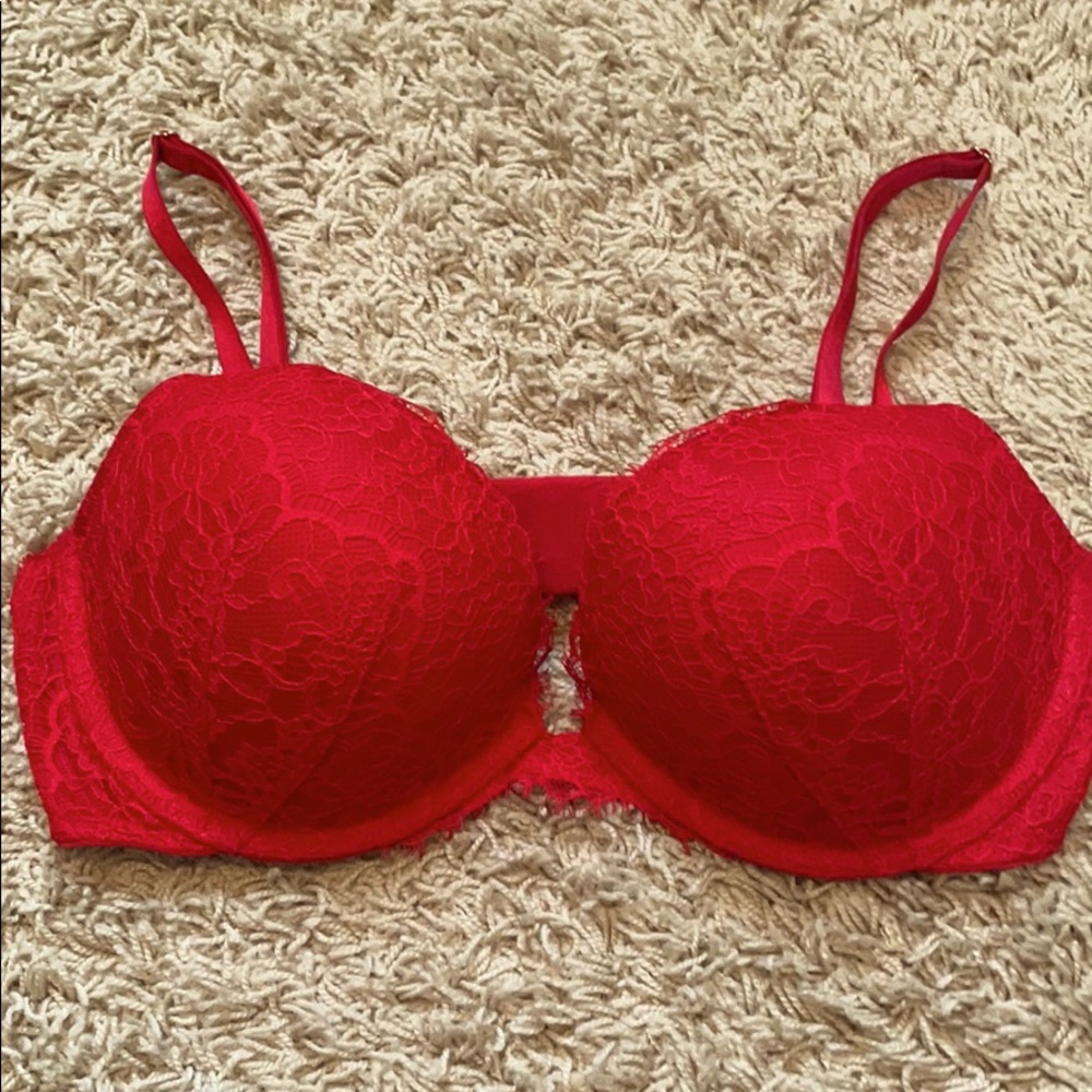 NWOT Dream Angels Push Up VS bra